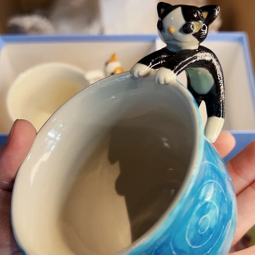 咖啡杯和茶杯也好好吃喔