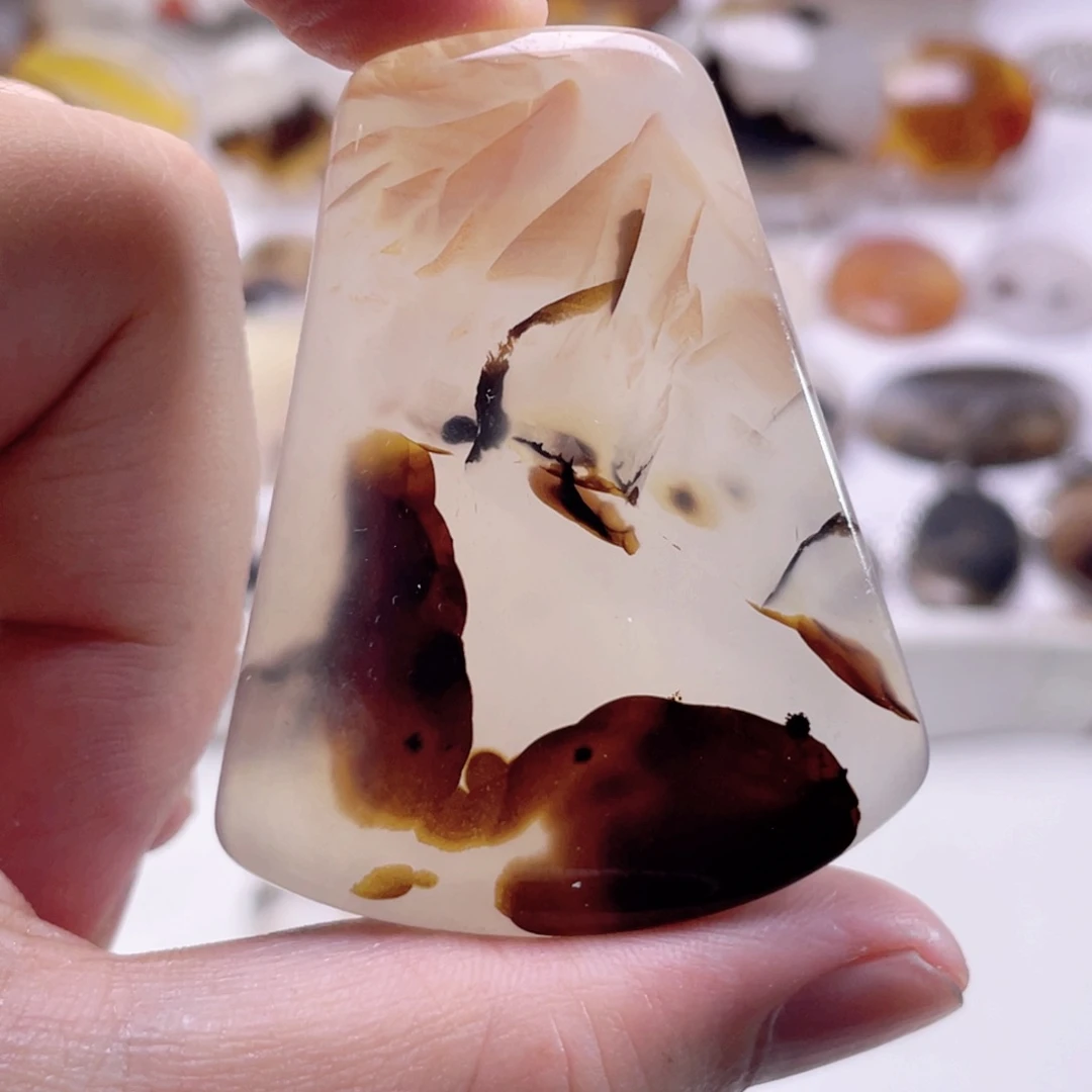 未镶嵌颈饰玛瑙/玉髓