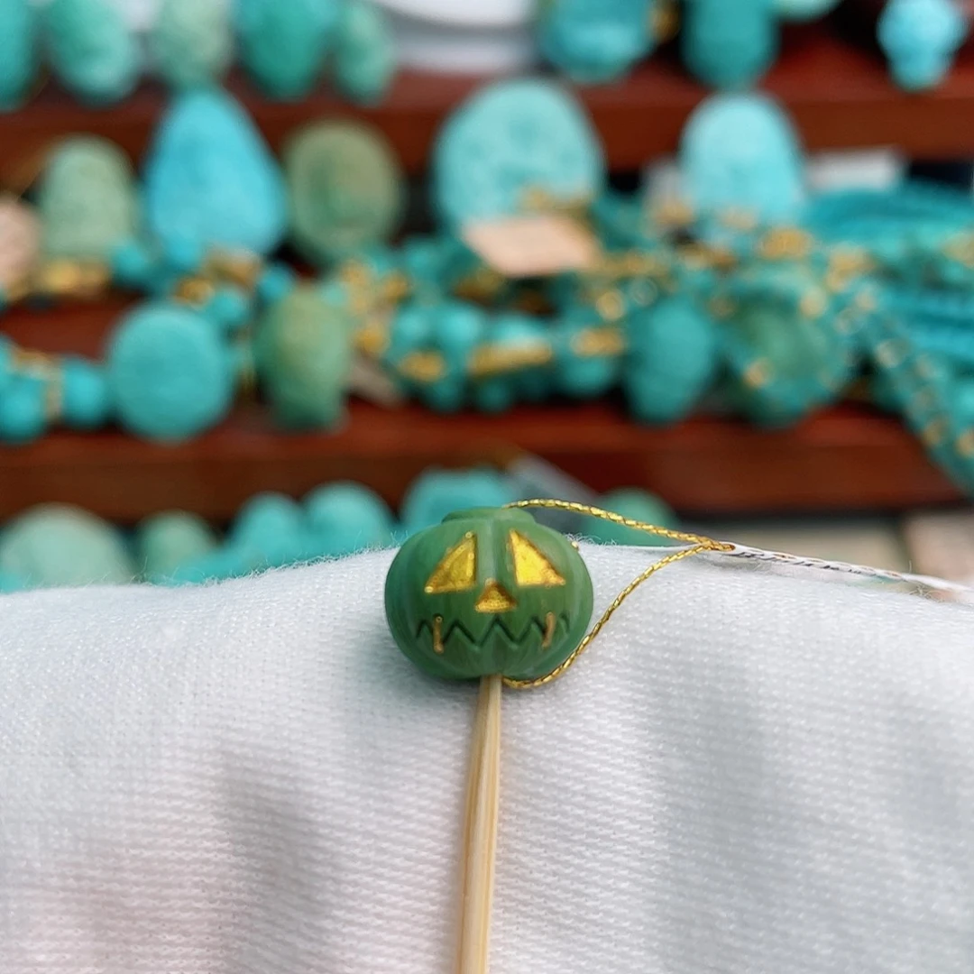 绿松石未镶嵌珠宝半成品西*面