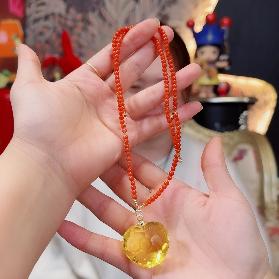 南红玛瑙18K金镶嵌手链