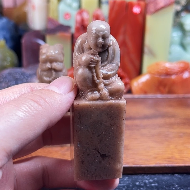 老挝石偏远满百包邮