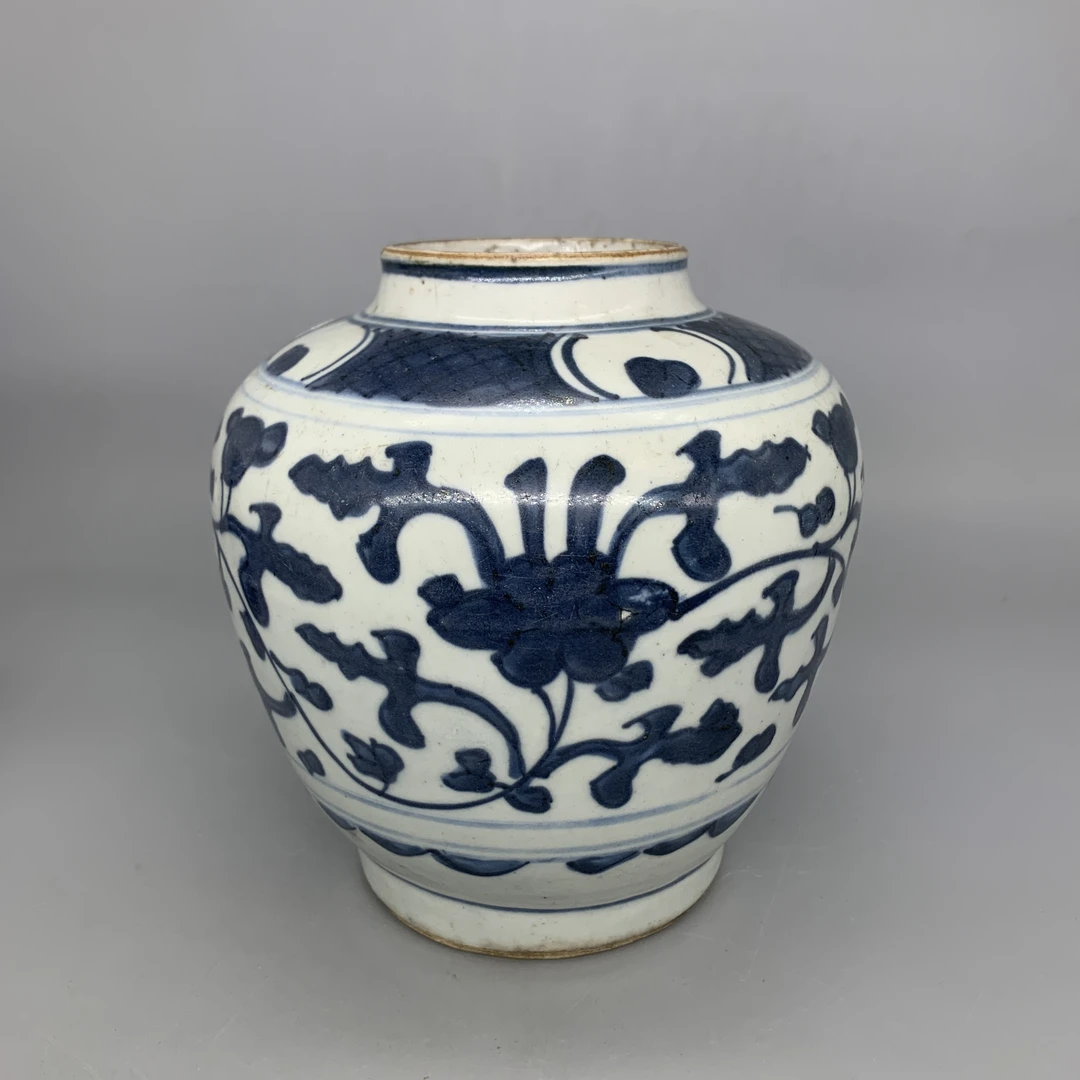 32504013*明天启青花花卉纹罐/瓷器三/江苏省文物总店