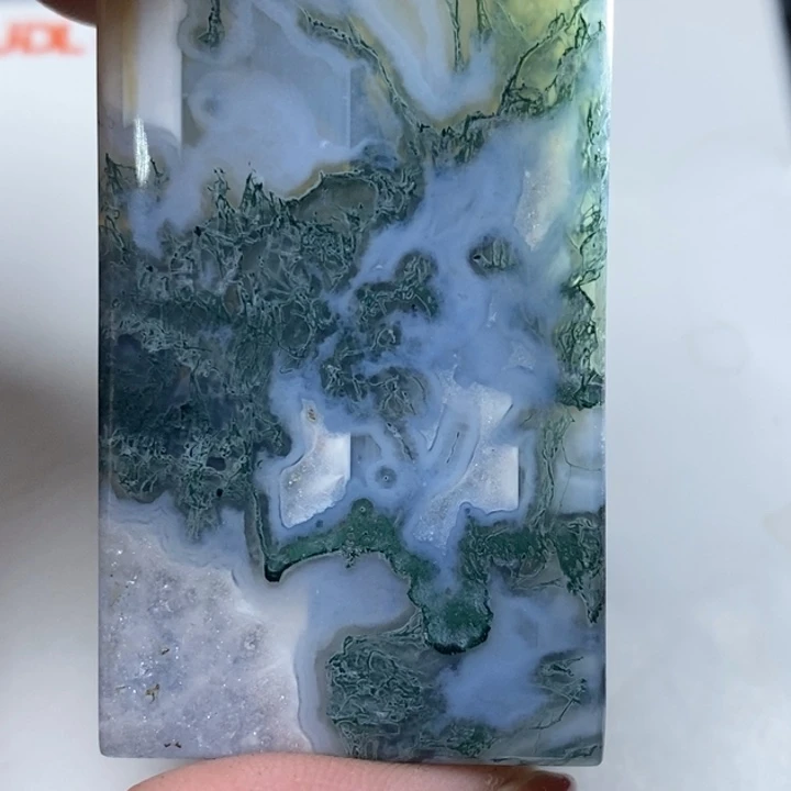 玛瑙/玉髓颈饰未镶嵌金*