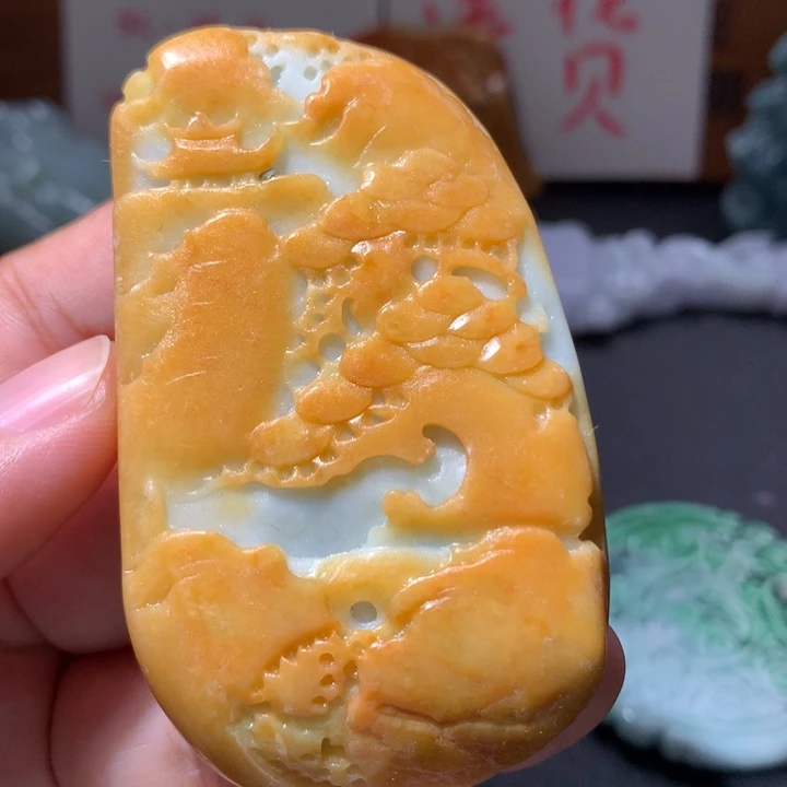 翡翠未镶嵌颈饰保真天然A货翡翠