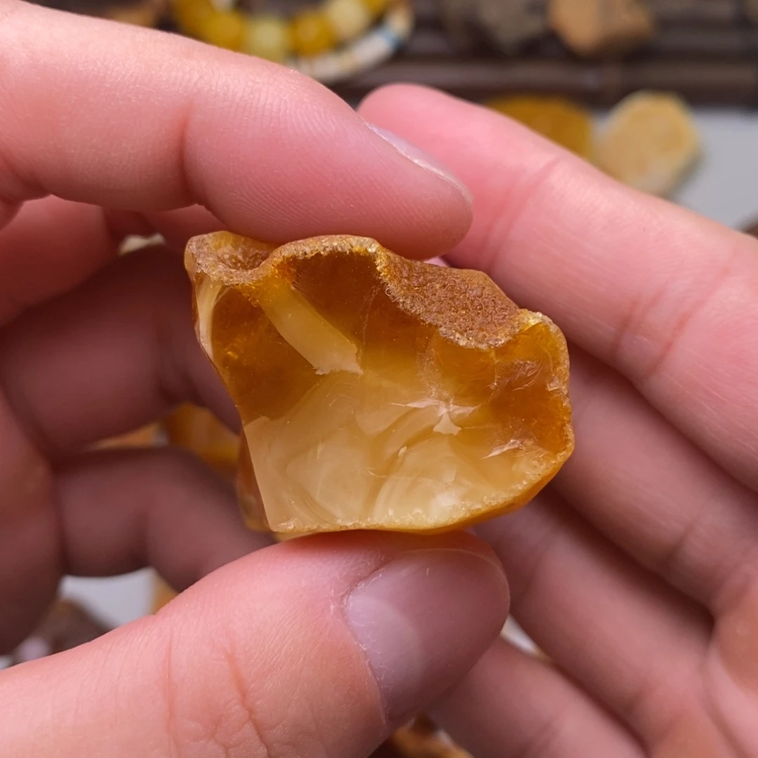定制琥珀天然蜜蜡