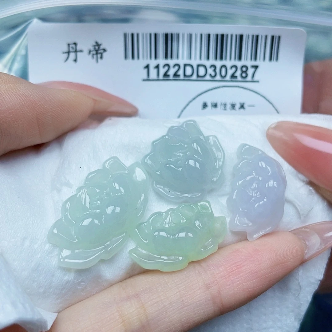 吊坠(不含链)未镶嵌翡翠?***?