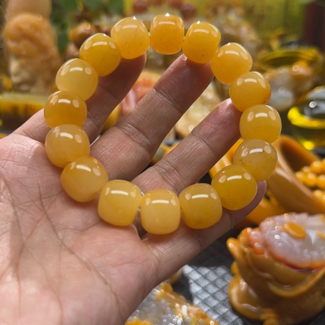 石英质玉未镶嵌颈饰