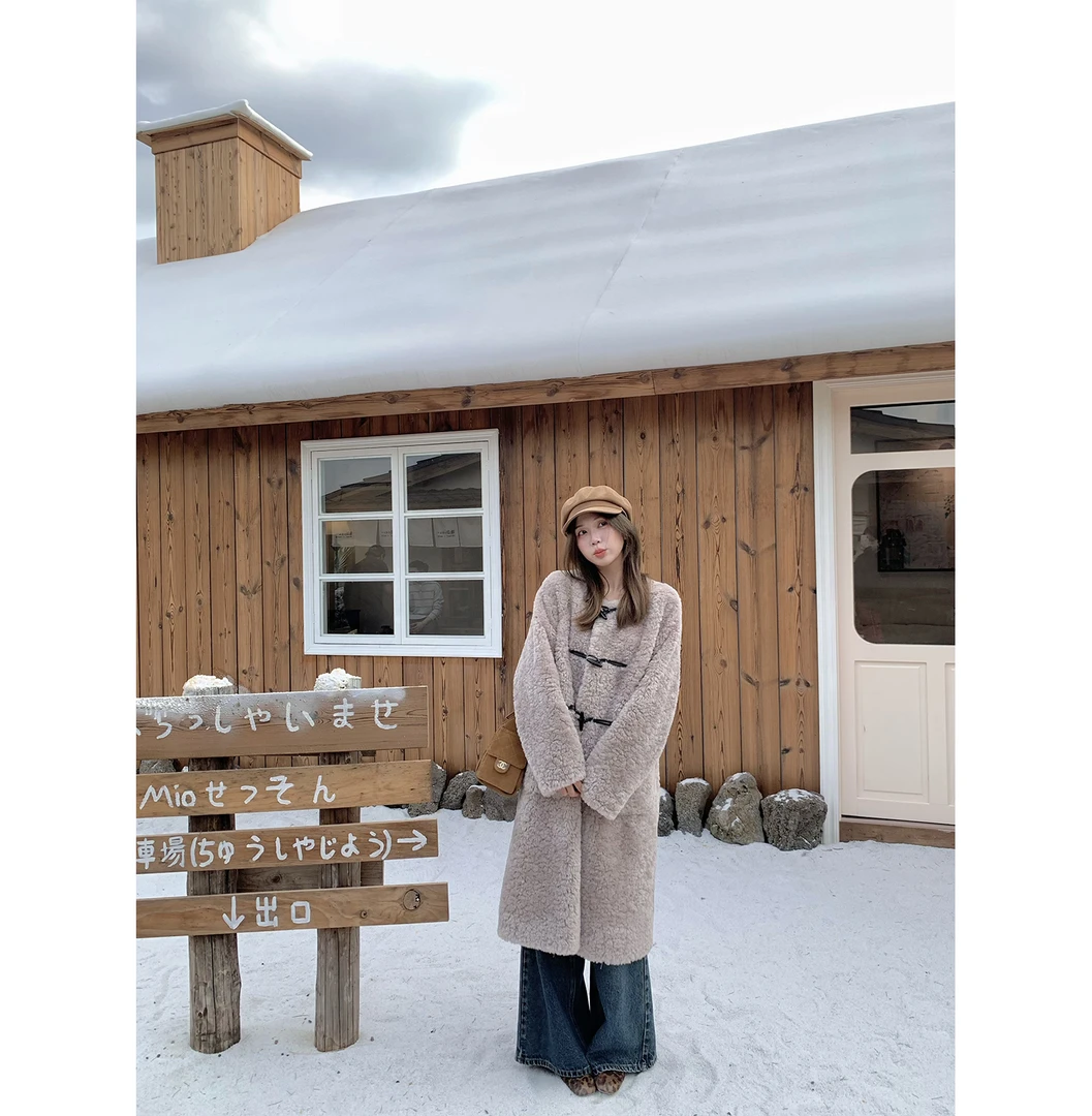 陳文文xenl【暮色暖冬】秋冬慵懒宽松保暖牛角扣长款毛毛外套0154