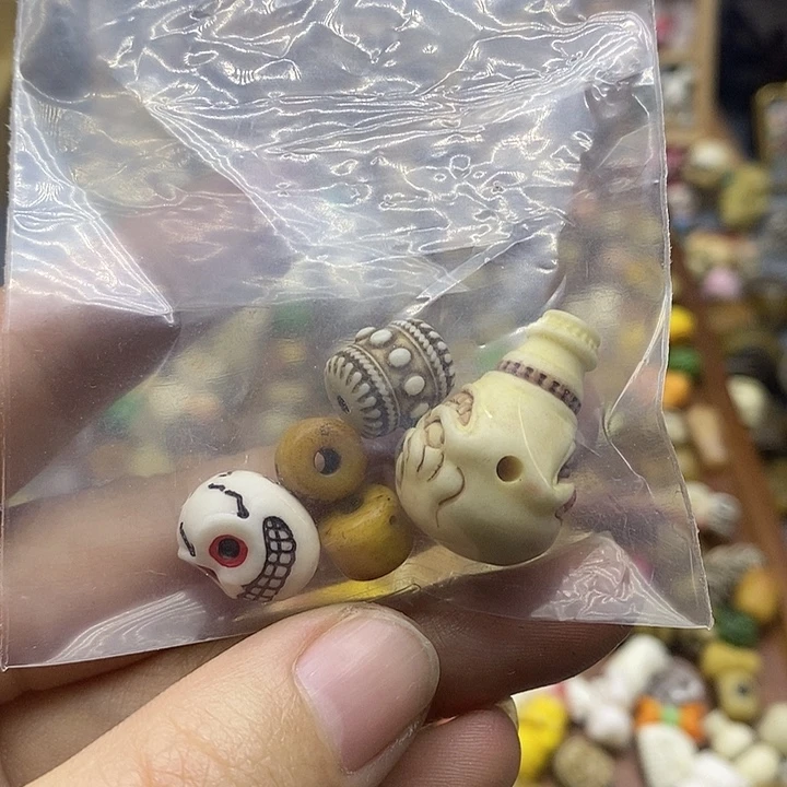 大叶紫檀（黑酸枝木类）