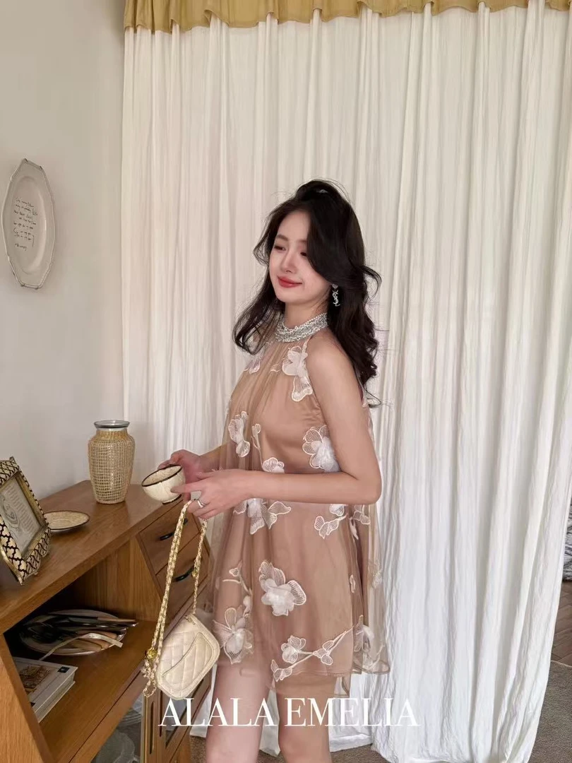 【冰姐专享】拼接蕾丝A字裙荡领白色夏季挂脖式中腰显瘦旗袍连衣裙