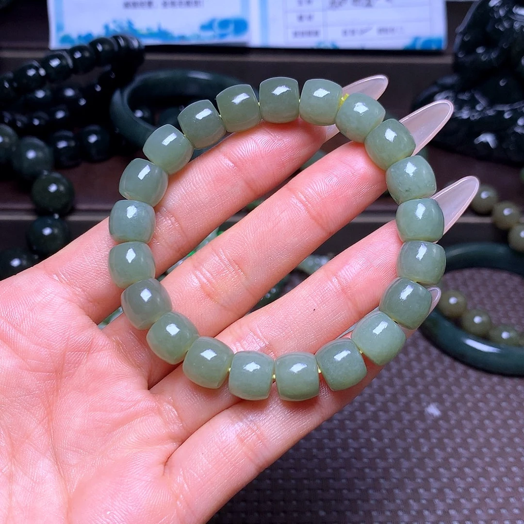 未镶嵌手串和田玉卡10