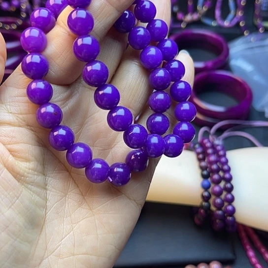 苏****非金属果冻体卡10手串