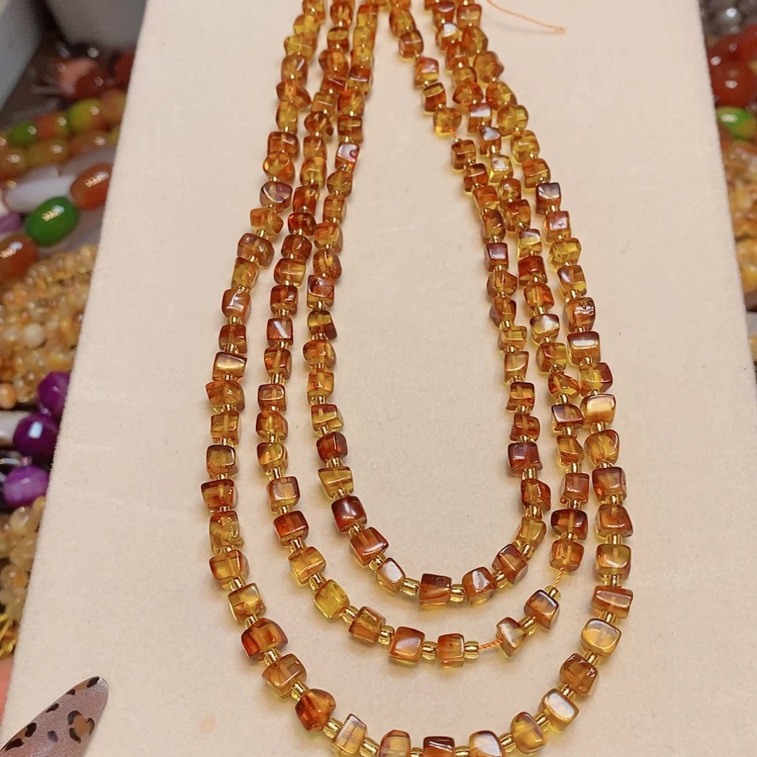 玛瑙/玉髓散珠天然琥珀蜜蜡一条