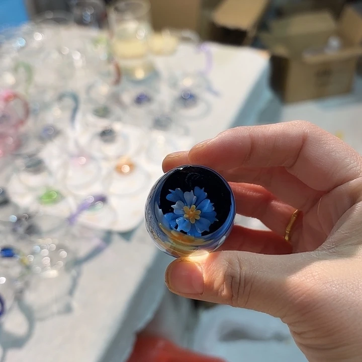 花语盖置。