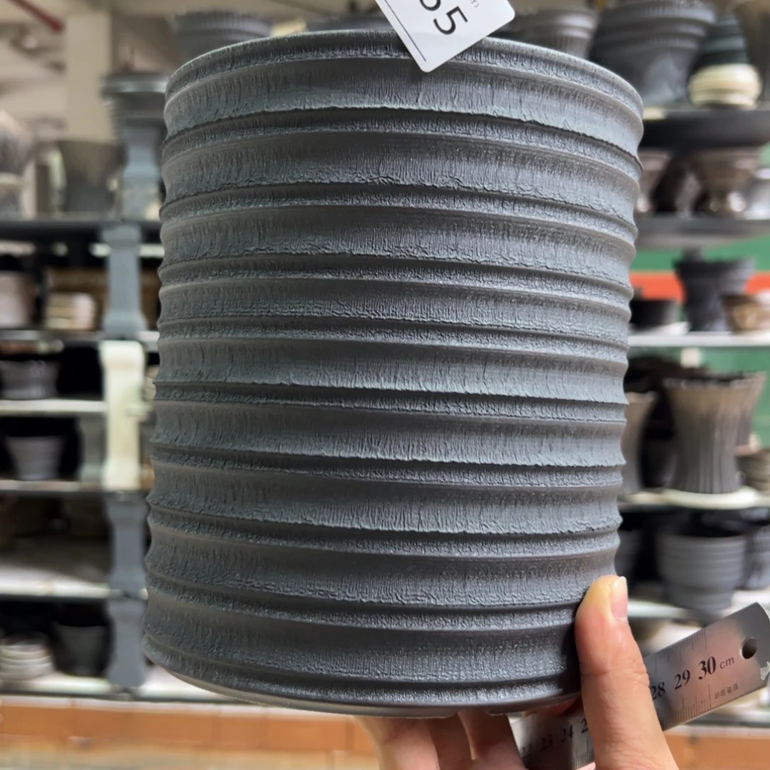 景德镇手工素里内口14高18.5瑕疵