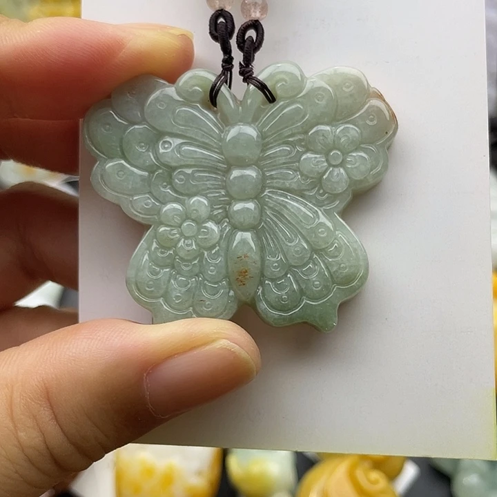翡翠未镶嵌颈饰天然翡翠