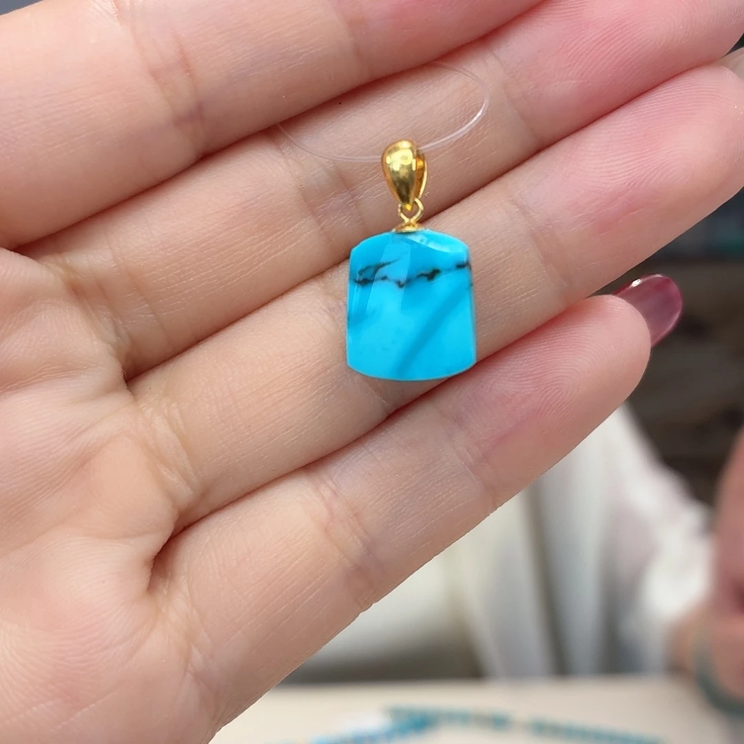 绿松石18K金镶嵌颈饰