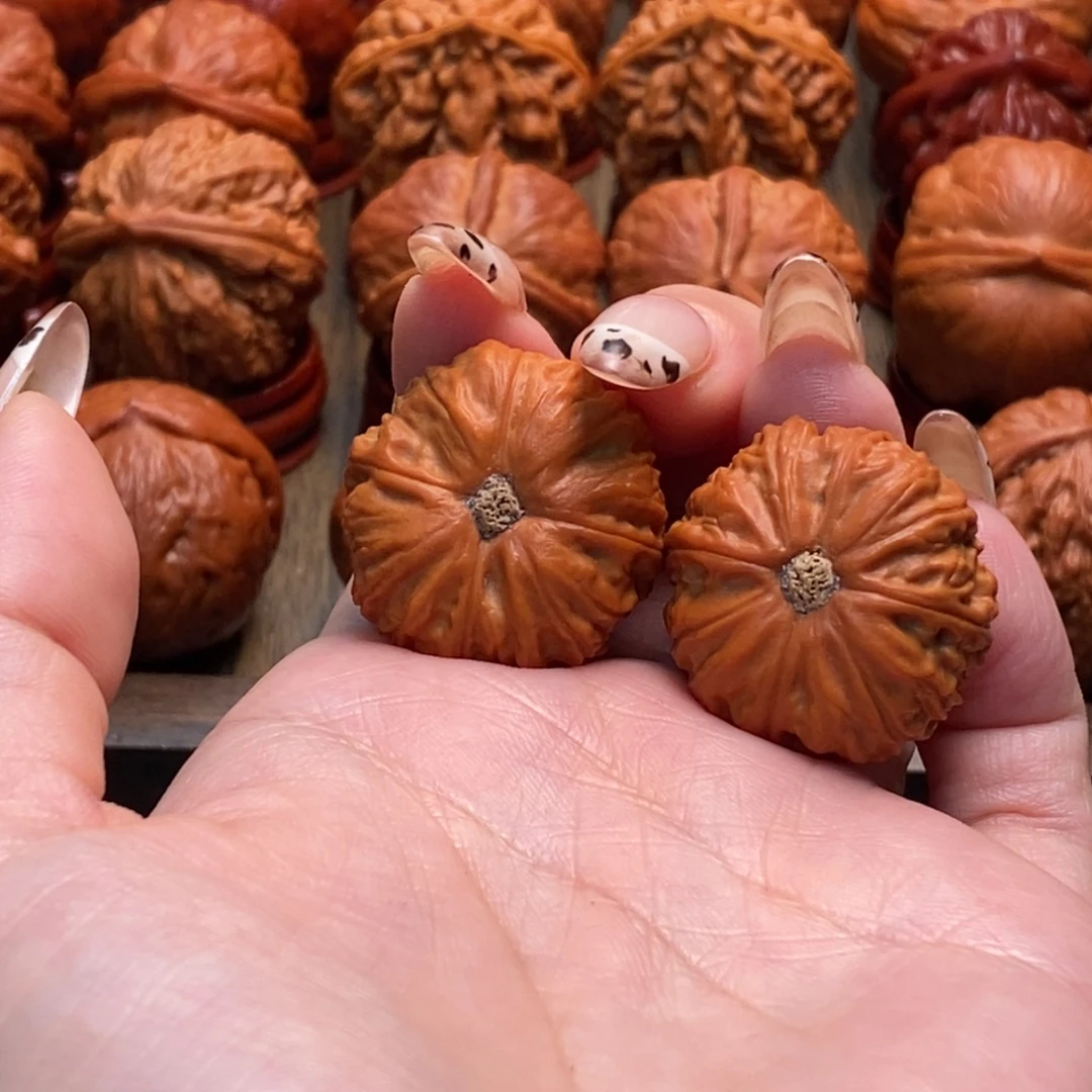 山***瓶把件文玩核桃蚂蚁四棱