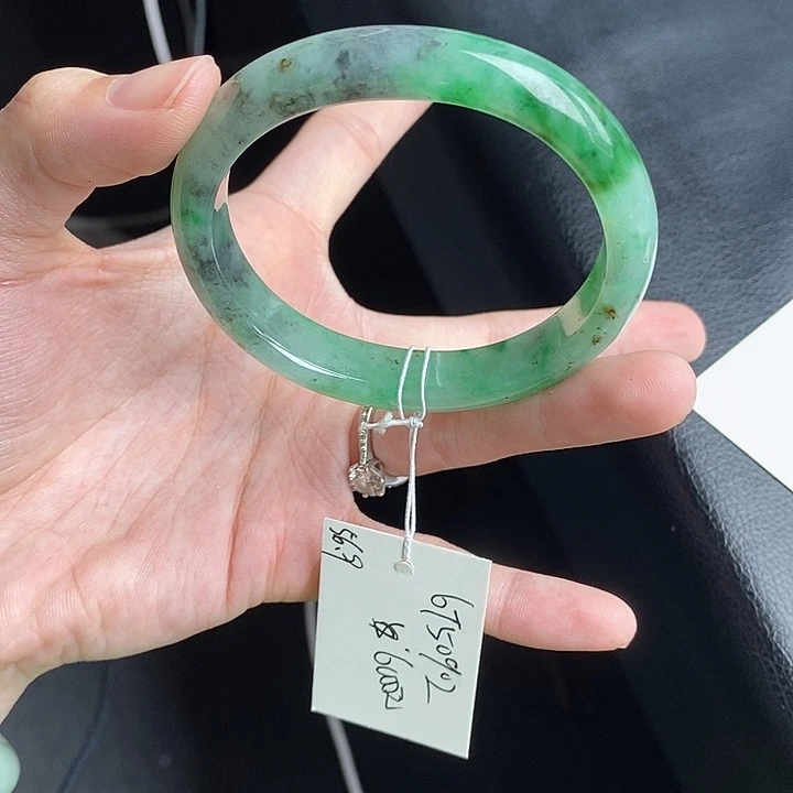 未镶嵌手镯翡翠57贵妃