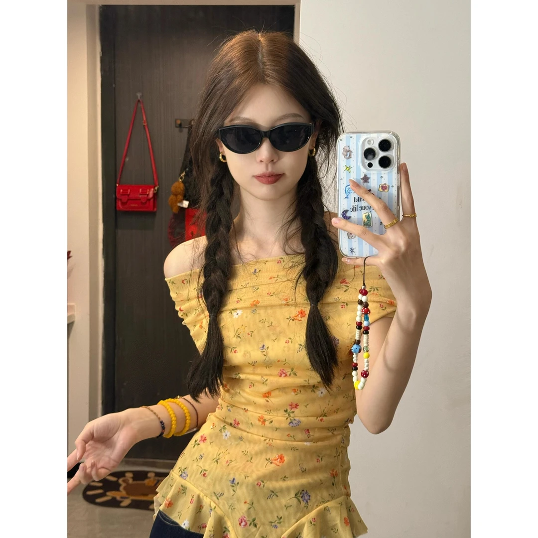 韩系小个子纯欲风碎花短袖t恤女夏季温柔不规则飘带独特修身上衣