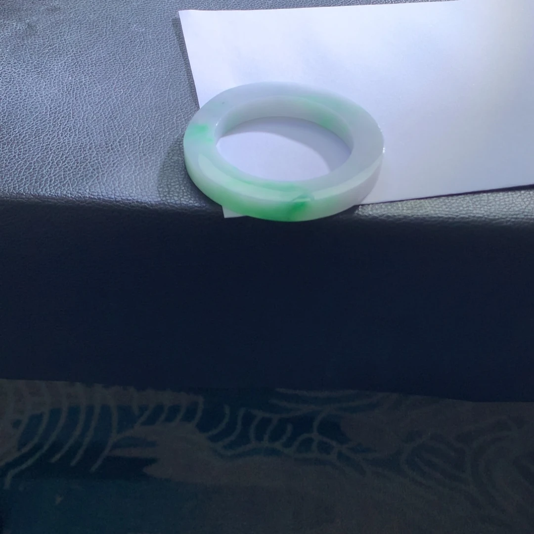 一***天定制翡翠未镶嵌手镯