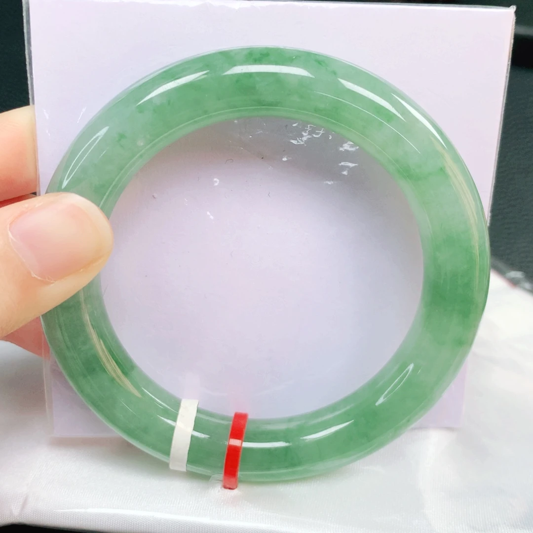 翡翠未镶嵌手镯55圈