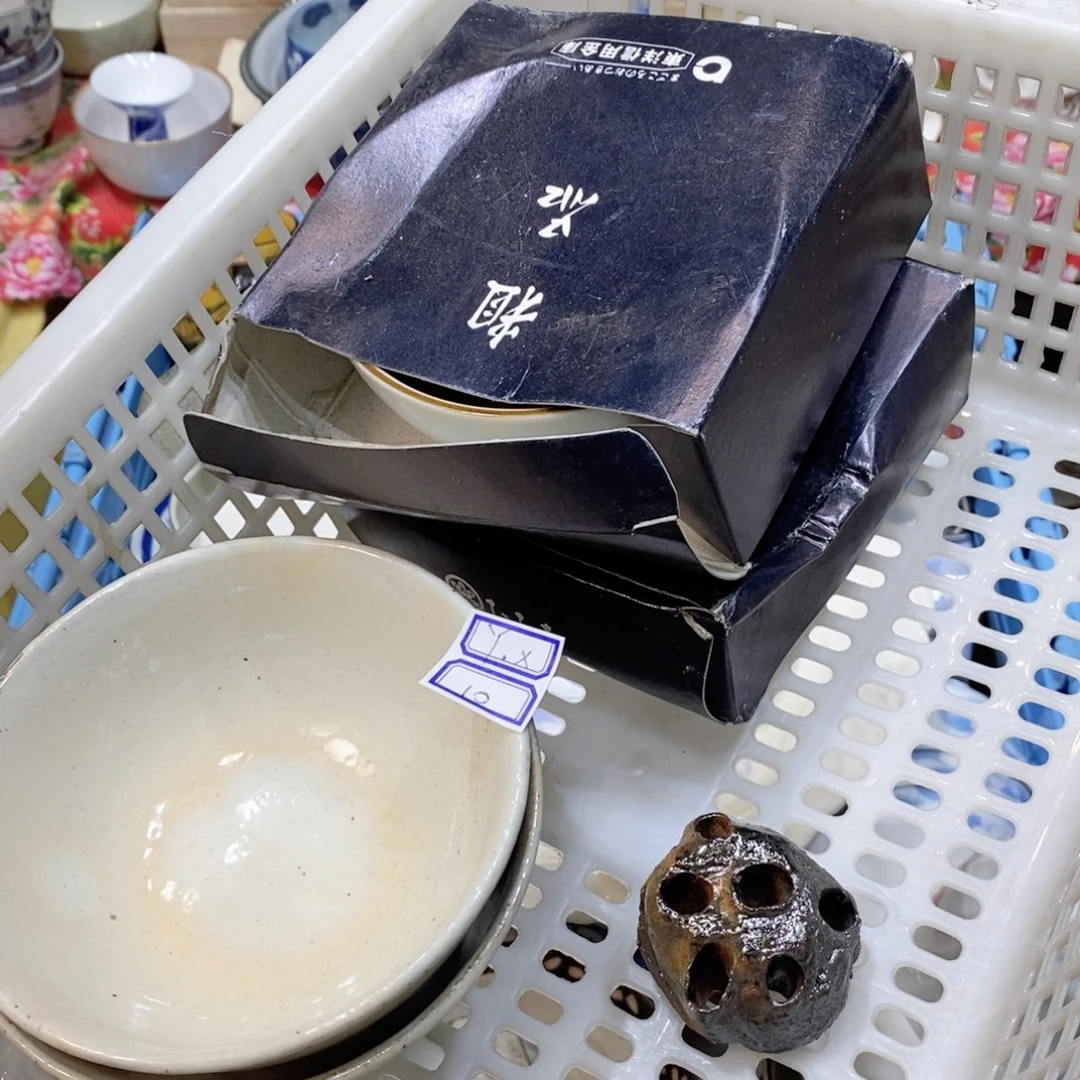 瓷片?****ɞ是哈哈哈哈哈哈