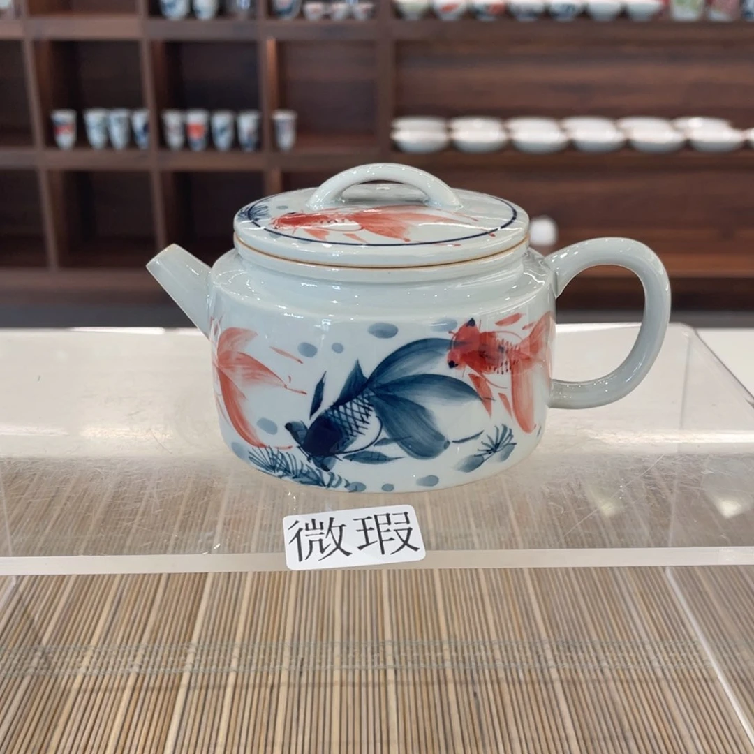 釉下手绘茶具微瑕