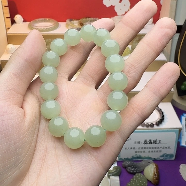 和田玉未镶嵌手串