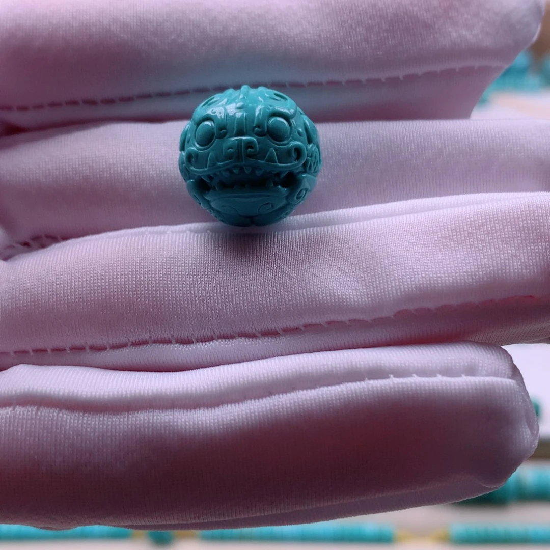 绿松石未镶嵌挂件