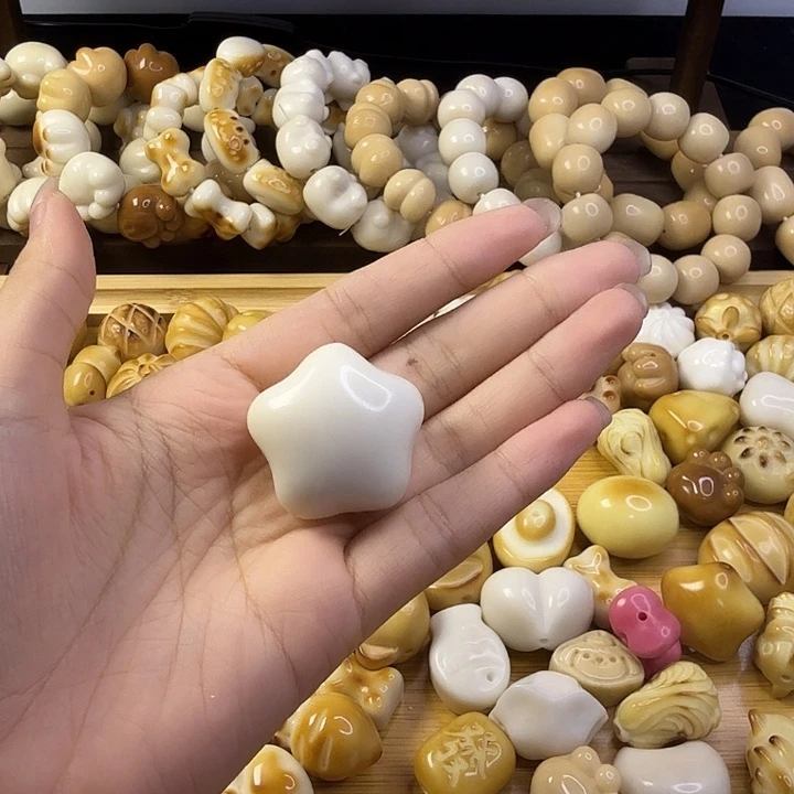 星***✓菩提根/象牙果吊坠