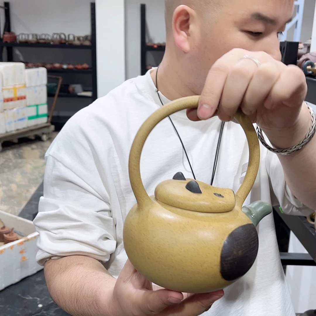 茶壶紫砂celelllllee