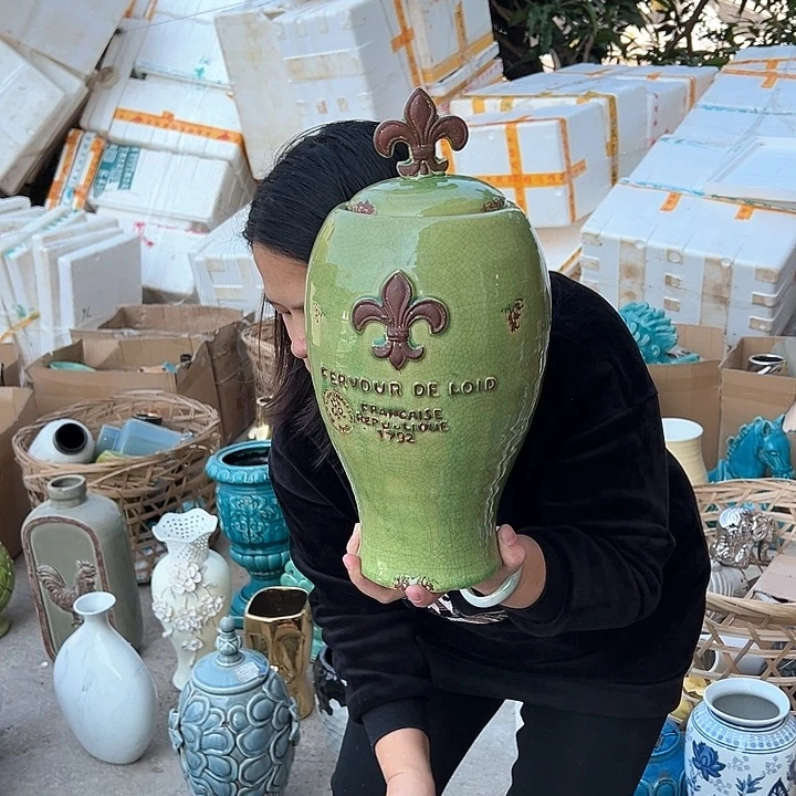 瓶高度39厘米口径10厘米微瑕捡漏针眼