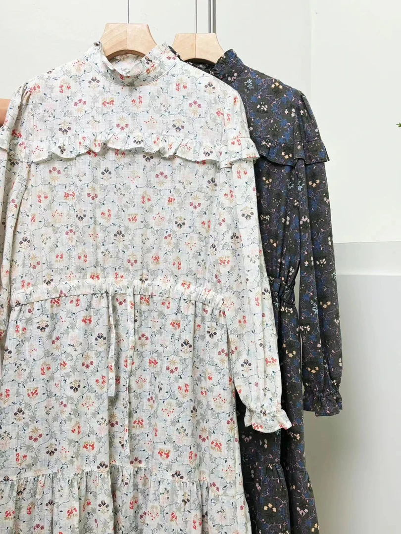 精致花边碎花长袖清新简单小众碎花连衣裙