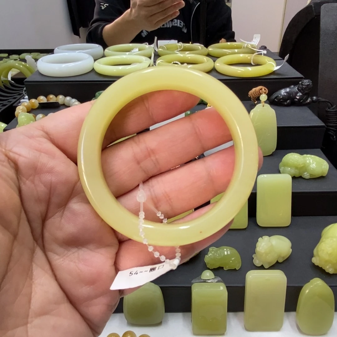 未镶嵌手链和田玉