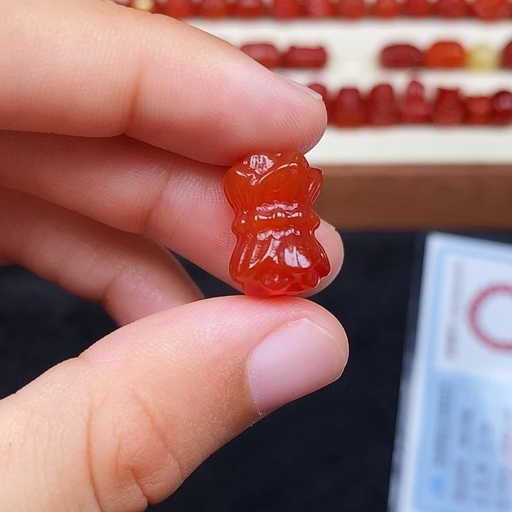 南红玛瑙未镶嵌平安扣