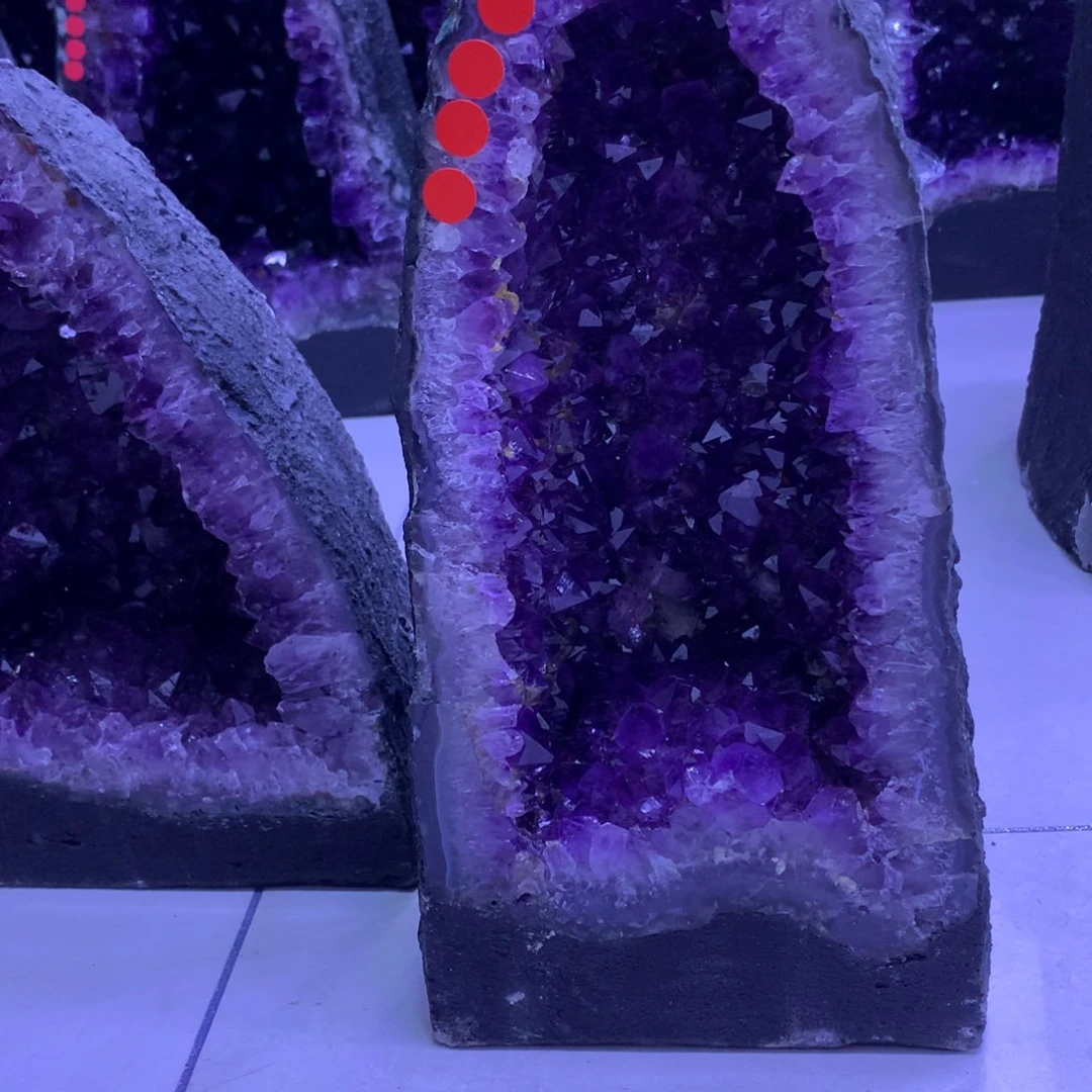 紫晶摆件未镶嵌馨*紫晶洞