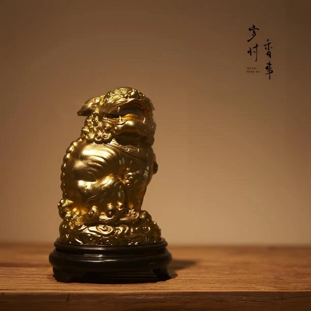 【岁时香事】 黄杨木髹金 ·狮子 香炉