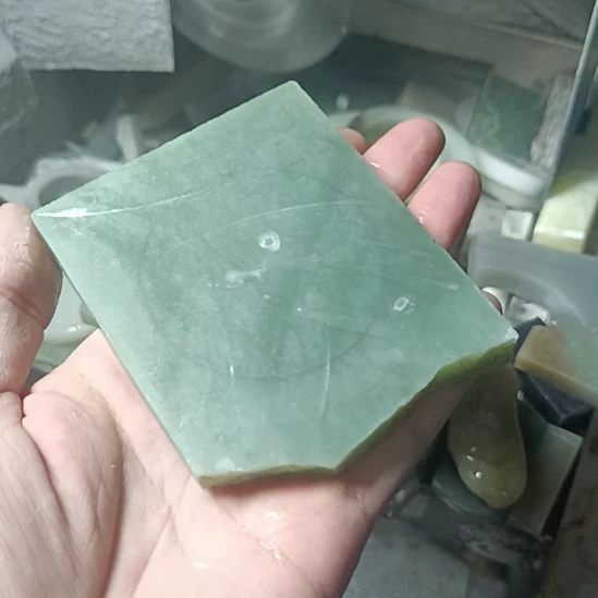 和田玉未镶嵌珠宝半成品