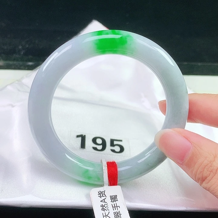 未镶嵌手镯翡翠翡翠
