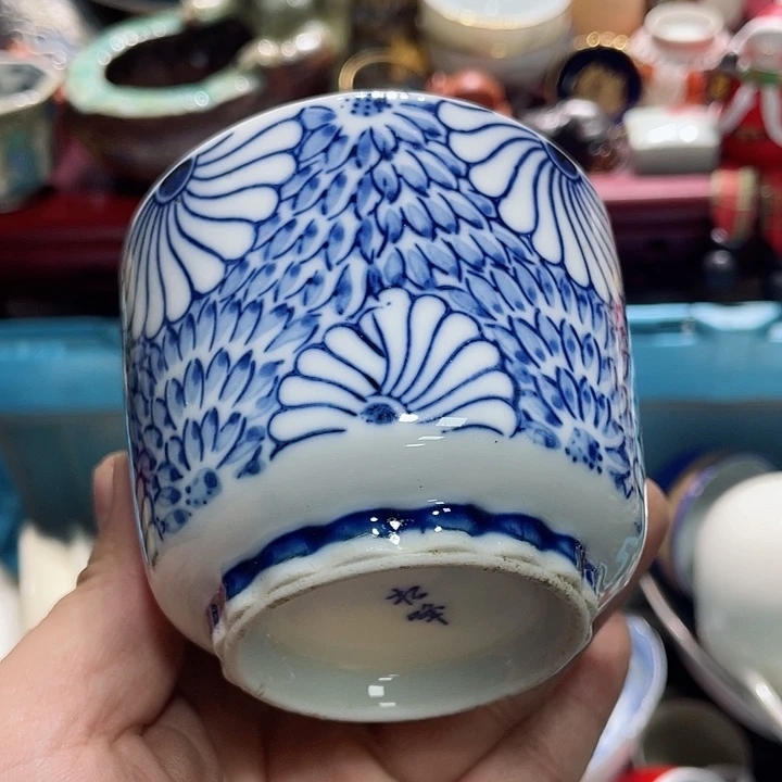 瓷片在你身边的人是你自己