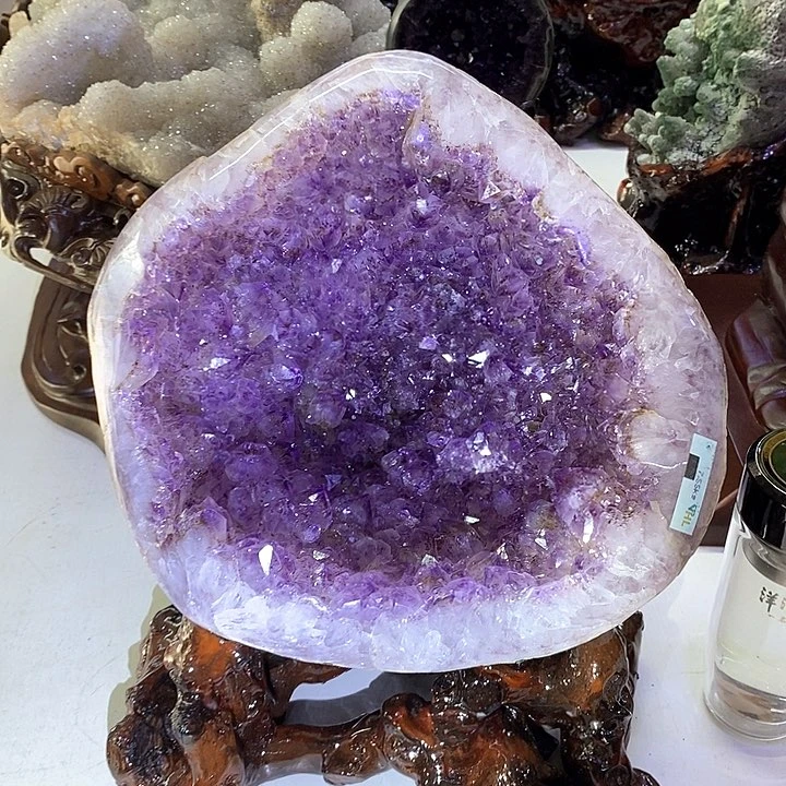 未镶嵌水晶大型摆件（非配饰）