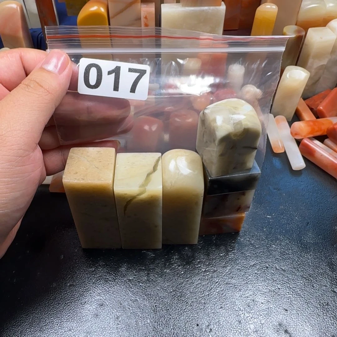 苏****老挝石老挝