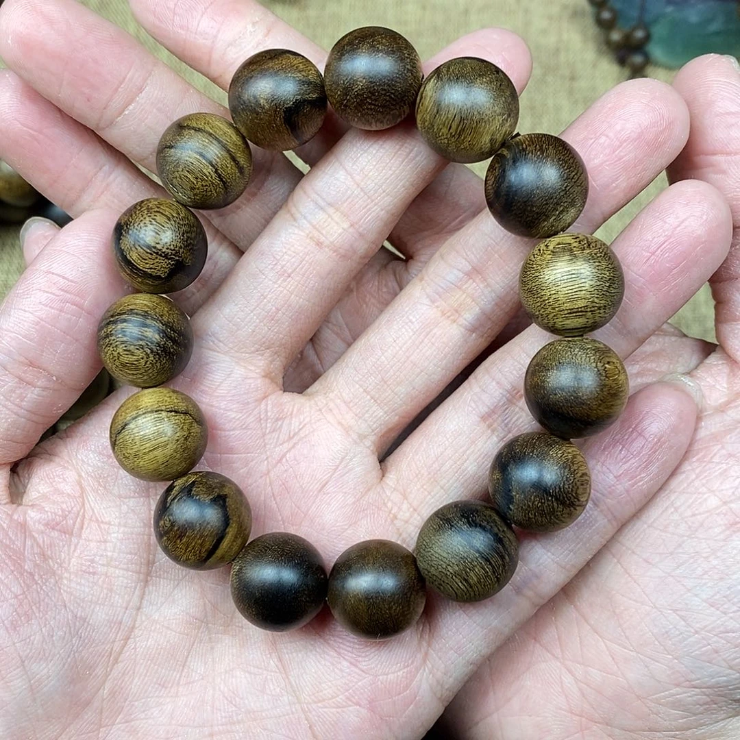 沉香手串越南芽庄白棋楠