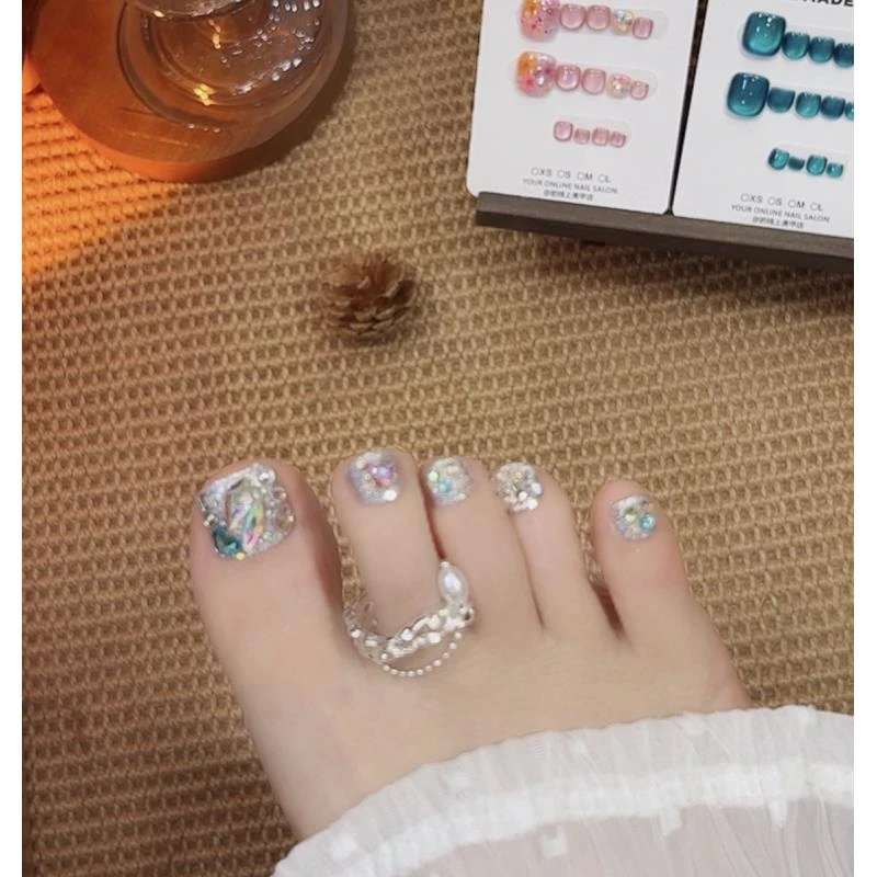A49炫彩满钻穿戴脚甲24片装