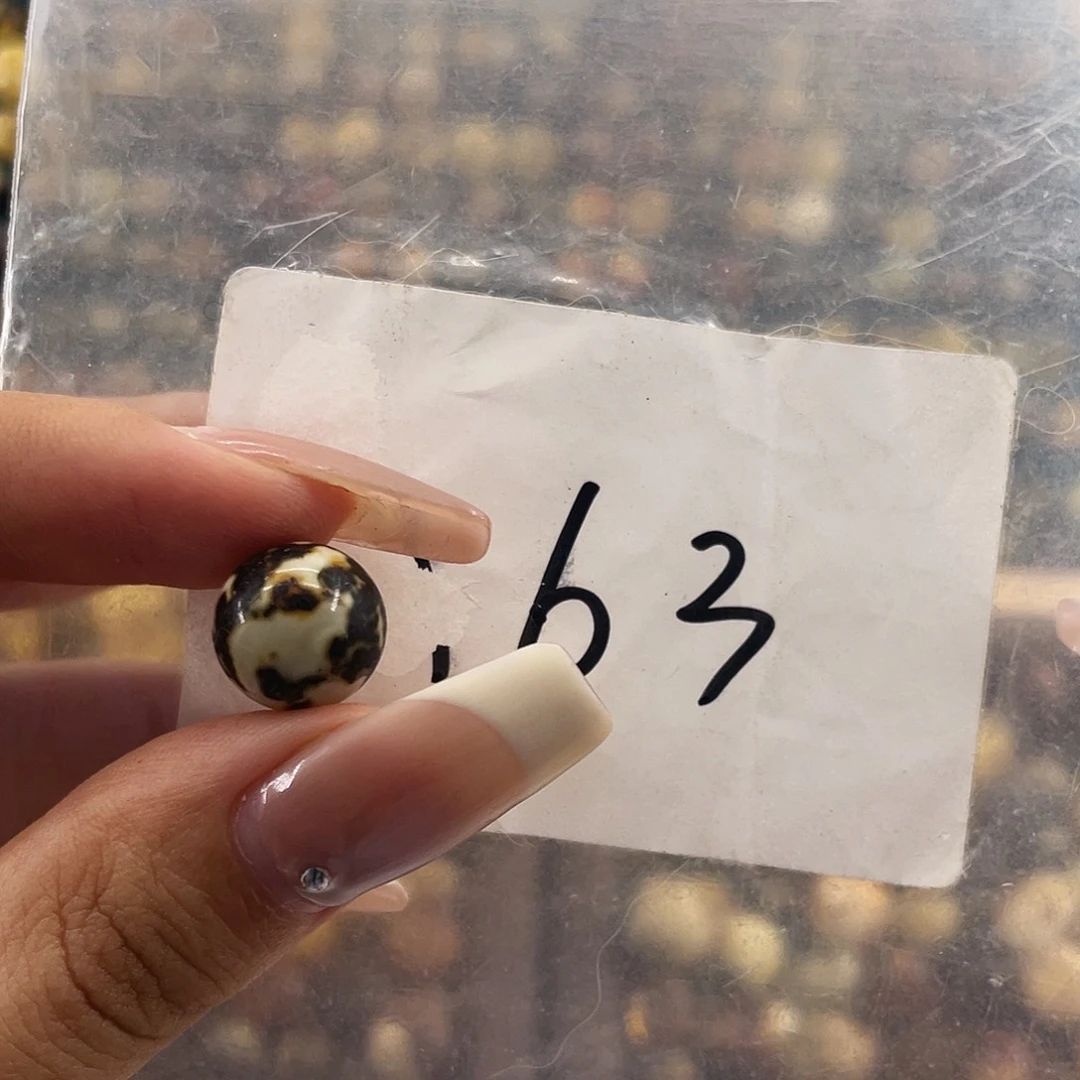 琥珀未镶嵌裸石11.6福利