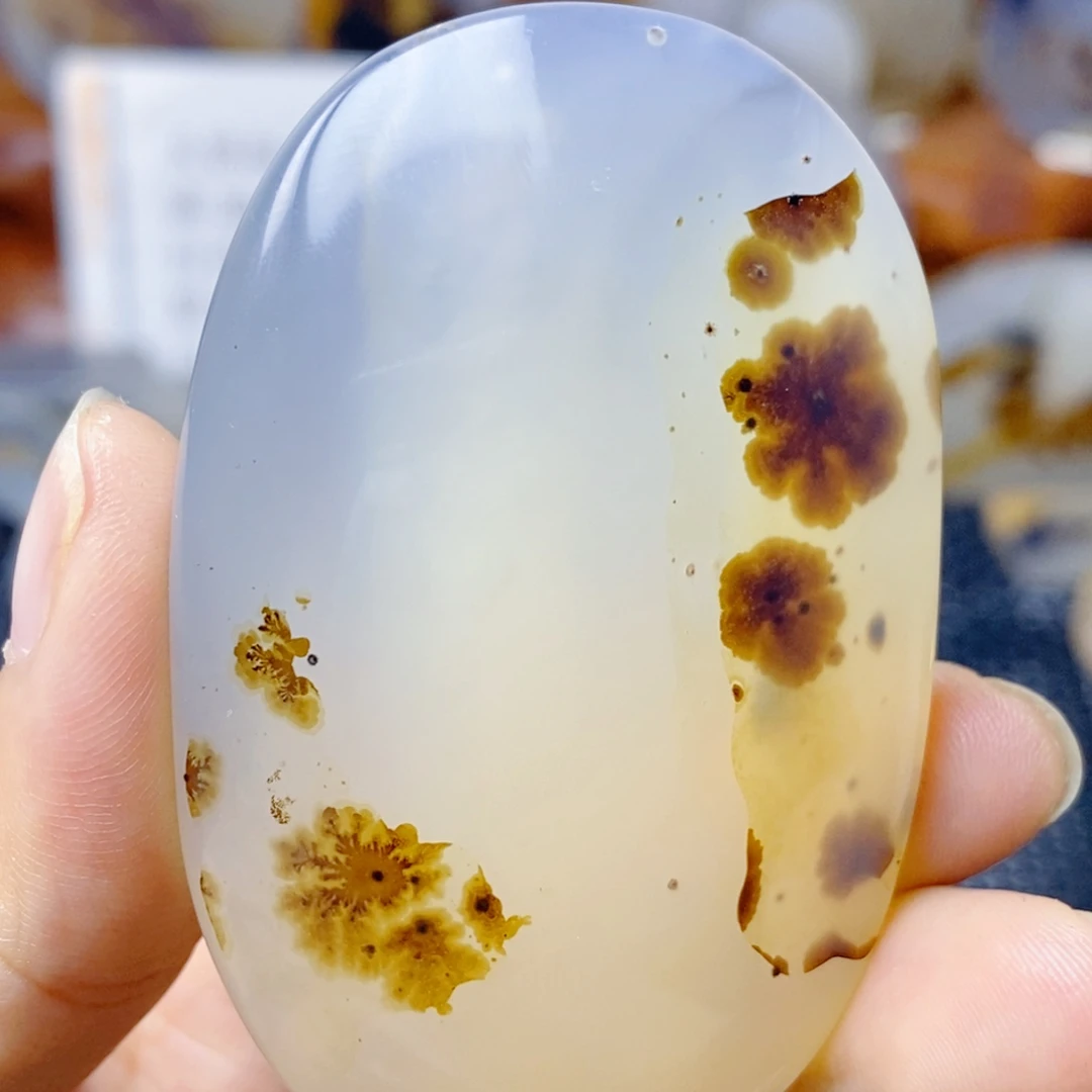 玛瑙/玉髓未镶嵌珠宝奇石