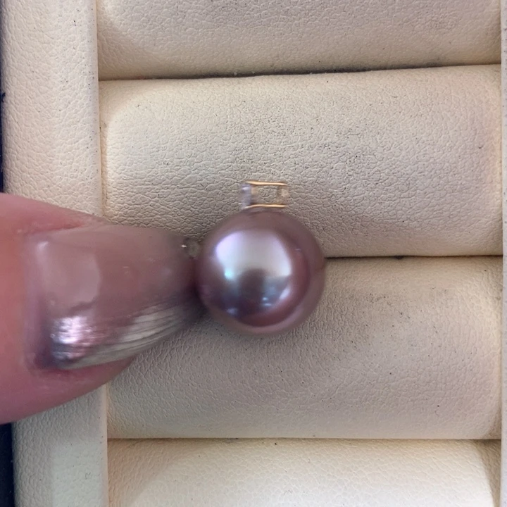 颈饰18K金镶嵌淡水珍珠