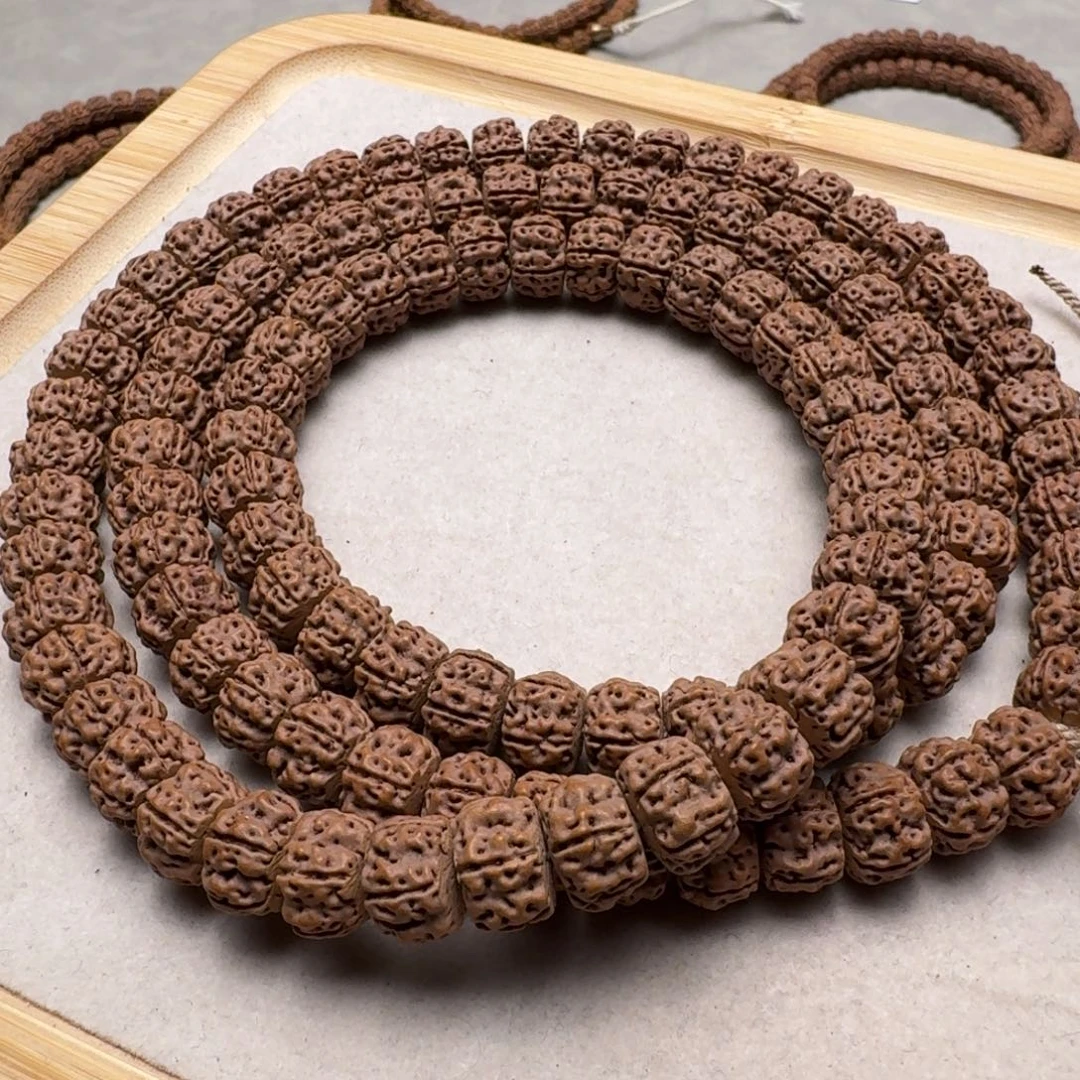 金刚菩提吊坠藏切梅花长串