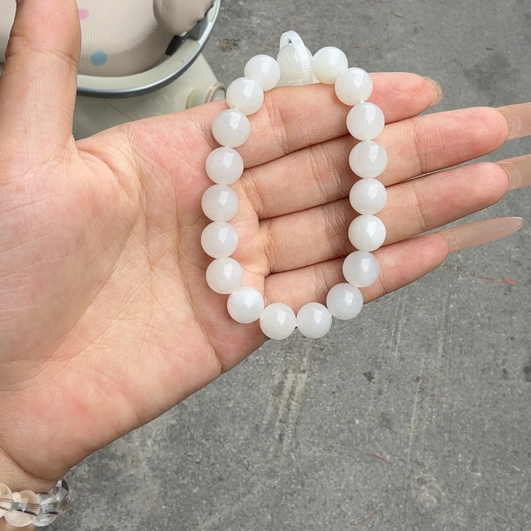 和田玉未镶嵌手串